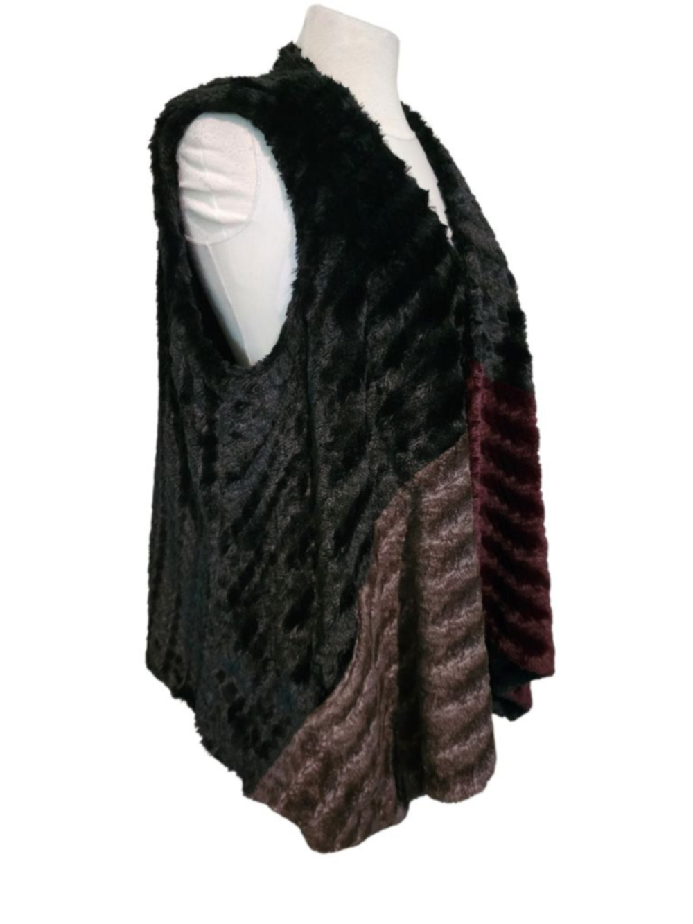 G by Giuliana Black Faux Fur Vest with Burgundy & Brown Ombre Color Block 1X - Picture 2 of 9